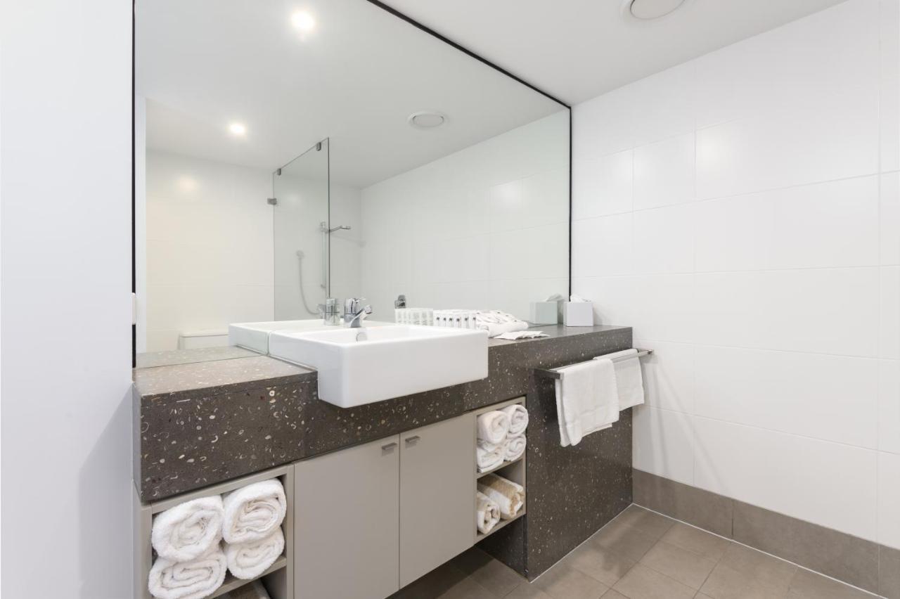 Beach Club Port Douglas Luxury Apartments Bagian luar foto